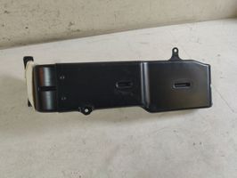 Audi A8 S8 D3 4E Conduit d'air (cabine) 4E0819805