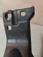 Audi A8 S8 D3 4E Supporto di montaggio del parafango 4E0853921