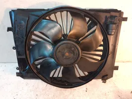 Mercedes-Benz C AMG W204 Ventilatore di raffreddamento elettrico del radiatore A2045000755