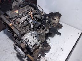 Audi 80 90 S2 B4 Variklis 028103373