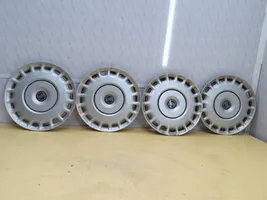 Volvo V50 R15 wheel hub/cap/trim 30615582