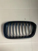 BMW 1 F20 F21 Atrapa chłodnicy / Grill 7371687