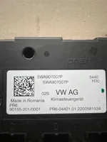 Volkswagen Golf VIII Module unité de contrôle climatisation 5WA907007P