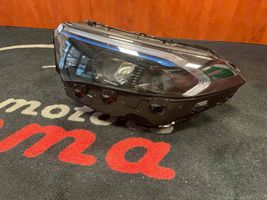 Mercedes-Benz EQA Lampa przednia A2439060100KZ