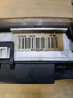 Toyota Avensis T220 Tachimetro (quadro strumenti) 8380005390