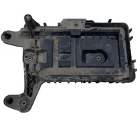 Volkswagen PASSAT B7 Boîte de batterie 1K0915325A