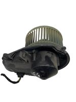 Volkswagen PASSAT B5 Ventola riscaldamento/ventilatore abitacolo 8D1820021