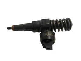 Skoda Octavia Mk2 (1Z) Injecteur de carburant 038130073ag