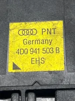 Audi A6 S6 C5 4B Stiklo šildymo elektra jungtukas 4D0941503B