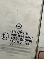 Mercedes-Benz Vito Viano W638 Pagrindinis priekinių durų stiklas (keturdurio) 43R000981