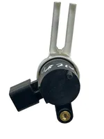 Opel Meriva B Clutch pedal sensor 25889337