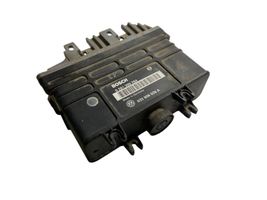 Volkswagen Golf III Calculateur moteur ECU 032906026A