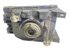 Mitsubishi Pajero Lampa przednia 11037746