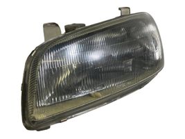 Toyota RAV 4 (XA10) Lampa przednia UPM60GF20