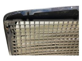 Mercedes-Benz COMPAKT W115 Grille de calandre avant 1158882285