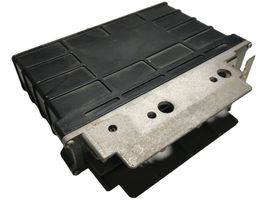 Audi 100 S4 C4 Module de contrôle de boîte de vitesses ECU 095927731