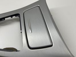 BMW 3 E92 E93 Rivestimento in plastica cornice della leva del cambio 7118040