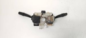 Subaru Impreza II Commodo, commande essuie-glace/phare 83111FE100