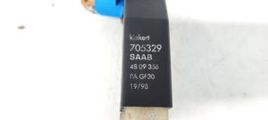 Saab 9-3 Ver1 Zamek drzwi przednich 705329