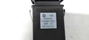 Volkswagen Bora Hätävilkkujen kytkin 1J0953235C