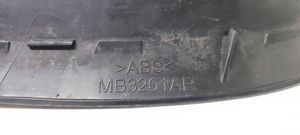 Mitsubishi Colt Grille inférieure de pare-chocs avant MB3201AR