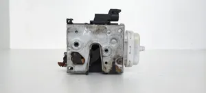 Audi A4 S4 B5 8D Serrure de porte avant 8D1837015F