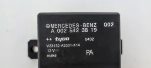 Mercedes-Benz E W211 Relè preriscaldamento candelette A0025423819