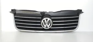 Volkswagen PASSAT B5.5 Maskownica / Grill / Atrapa górna chłodnicy 3B0853651J