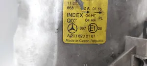 Mercedes-Benz C W203 Lampa przednia A2038200161