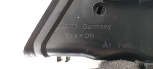Audi A6 S6 C5 4B Takaosan ilmakanavan tuuletussuuttimen ritilä 4B0819203