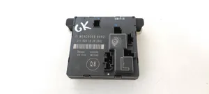 Mercedes-Benz E W211 Door control unit/module 2118201526