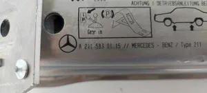 Mercedes-Benz E W211 Cric di sollevamento A2115830115