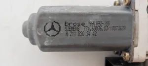 Mercedes-Benz E W211 Silniczek podnoszenia szyby drzwi tylnych A2118202442