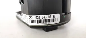 Mercedes-Benz E W211 Manetka / Przełącznik kierunkowskazów wycieraczek 0305459732