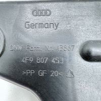 Audi A6 S6 C6 4F Priekšpusē bampera sastiprinājums 4F9807453