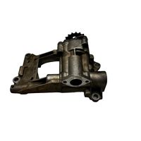 BMW 5 E39 Oil pump 7789838