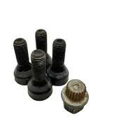 BMW 5 E39 Anti-theft wheel nuts and lock 
