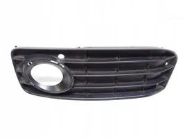 Audi A5 8T 8F Grille inférieure de pare-chocs avant 8T0807681B