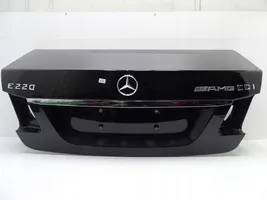Mercedes-Benz E AMG W212 Portellone posteriore/bagagliaio LAKIER