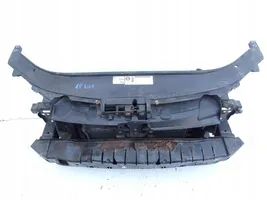 Volkswagen PASSAT B7 Support de radiateur sur cadre face avant 2.0