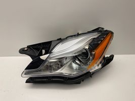 Maserati Quattroporte Lampa przednia 00670104201