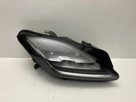 Jaguar E-Pace Lampa przednia J9C313W029BD