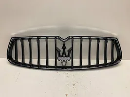 Maserati Ghibli Etupuskurin ylempi jäähdytinsäleikkö 940000873
