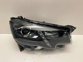 Peugeot Partner III Lampa przednia 9816827180