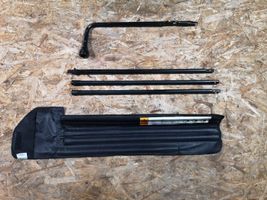 Cadillac Escalade Tool set 