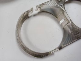 Mercedes-Benz SL R107 Lampa przednia 1305523031