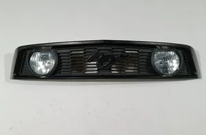 Ford Mustang V Grille de calandre avant AR33-8150-BBW