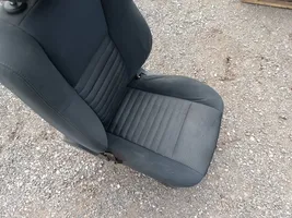 Dodge Challenger Front driver seat 