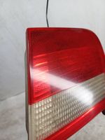 BMW 3 E46 Lampy tylnej klapy bagażnika 63218368760