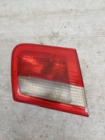 BMW 3 E46 Lampy tylnej klapy bagażnika 63218368759